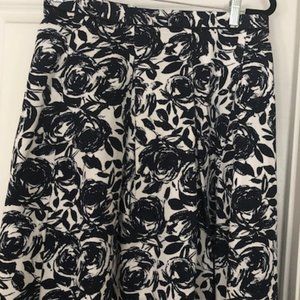 Knee length Mario Serrani Size 8 Skirt